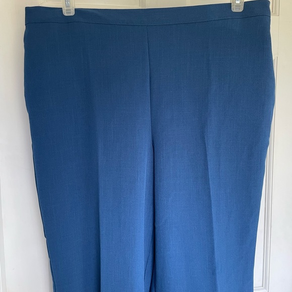 Midnight, blue Alfred Dunner, straight leg trousers size 18 petite - Picture 1 of 6